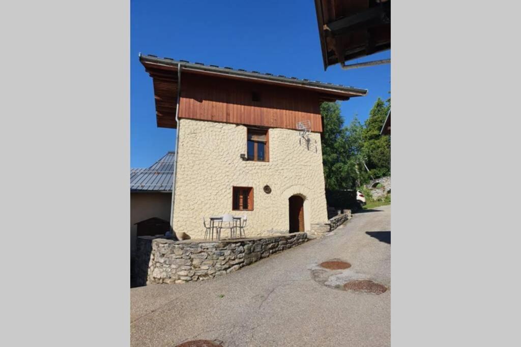 Maison Individuelle Chaleureuse Au Calme ブール・サン・モーリス エクステリア 写真